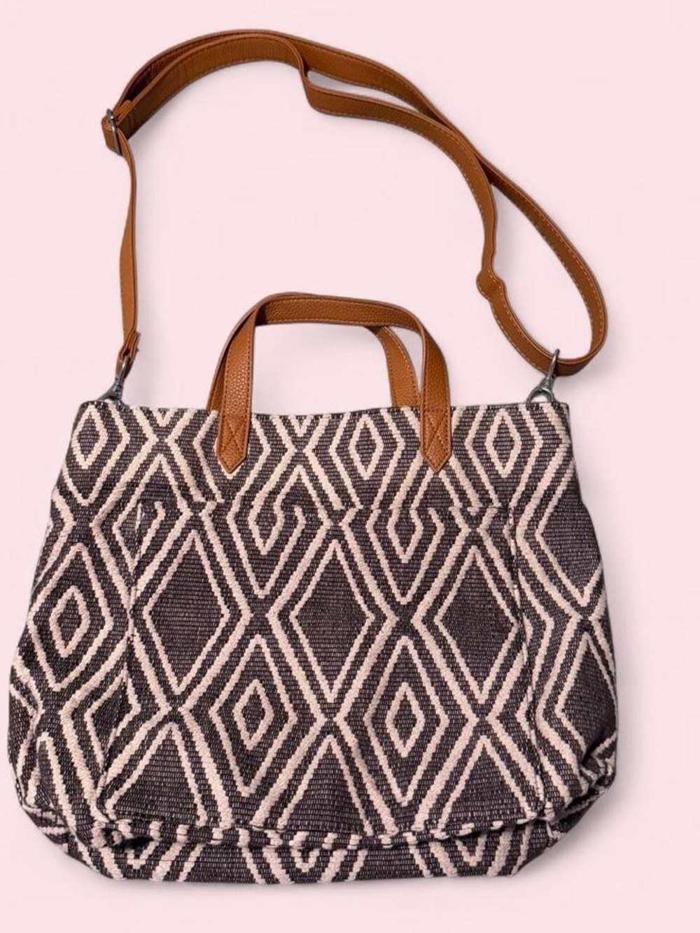 thirty-one Black and Cream Geometric Tote with Tan Handles